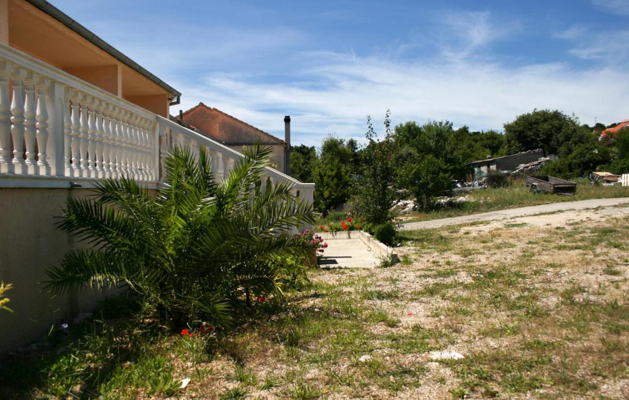Apartments With A Parking Space Jezera, Murter - 5107 Luaran gambar