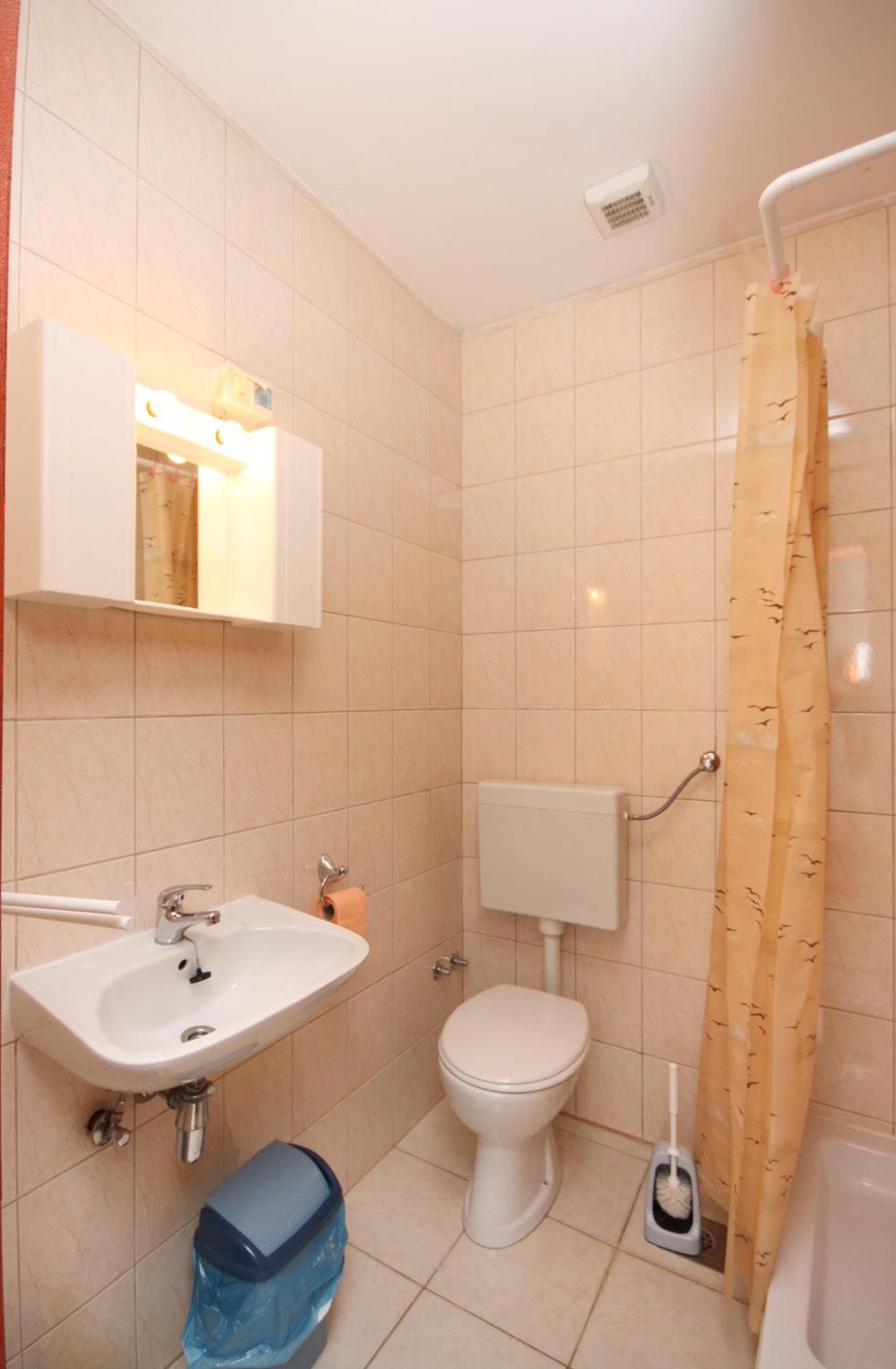 Apartments With A Parking Space Jezera, Murter - 5107 Bilik gambar